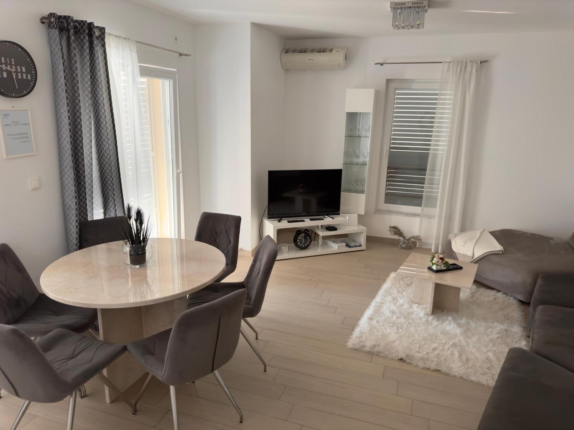 Apartment Josip 2 Tribalj Zewnętrze zdjęcie