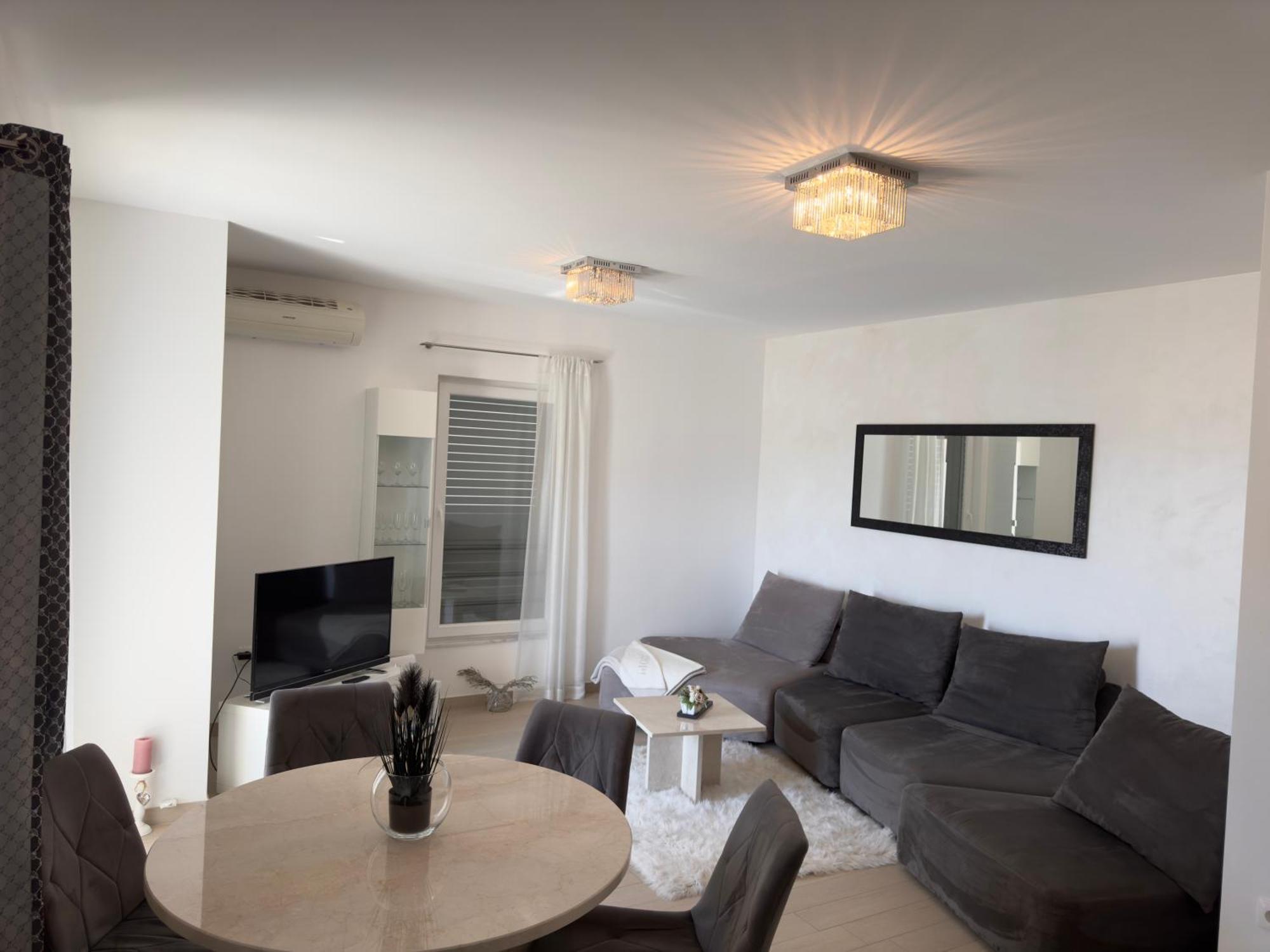 Apartment Josip 2 Tribalj Zewnętrze zdjęcie