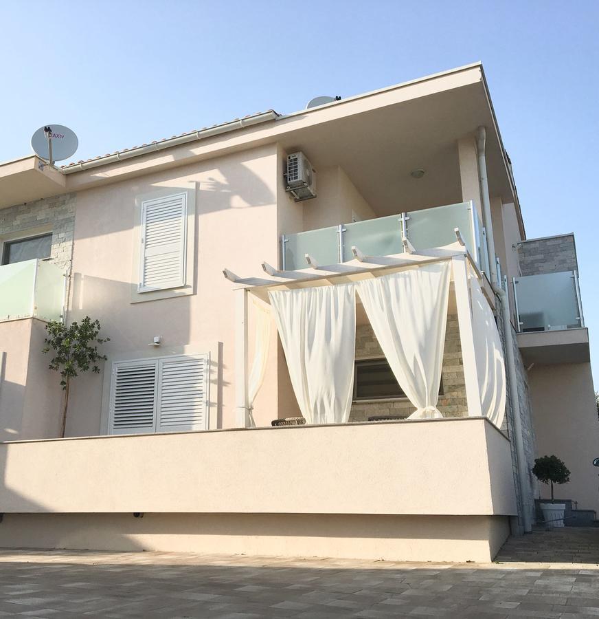 Apartment Josip 2 Tribalj Zewnętrze zdjęcie